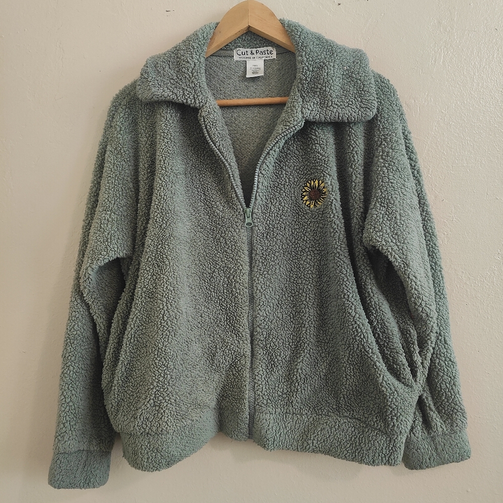 Cut & Paste woman's zip up sweater size small